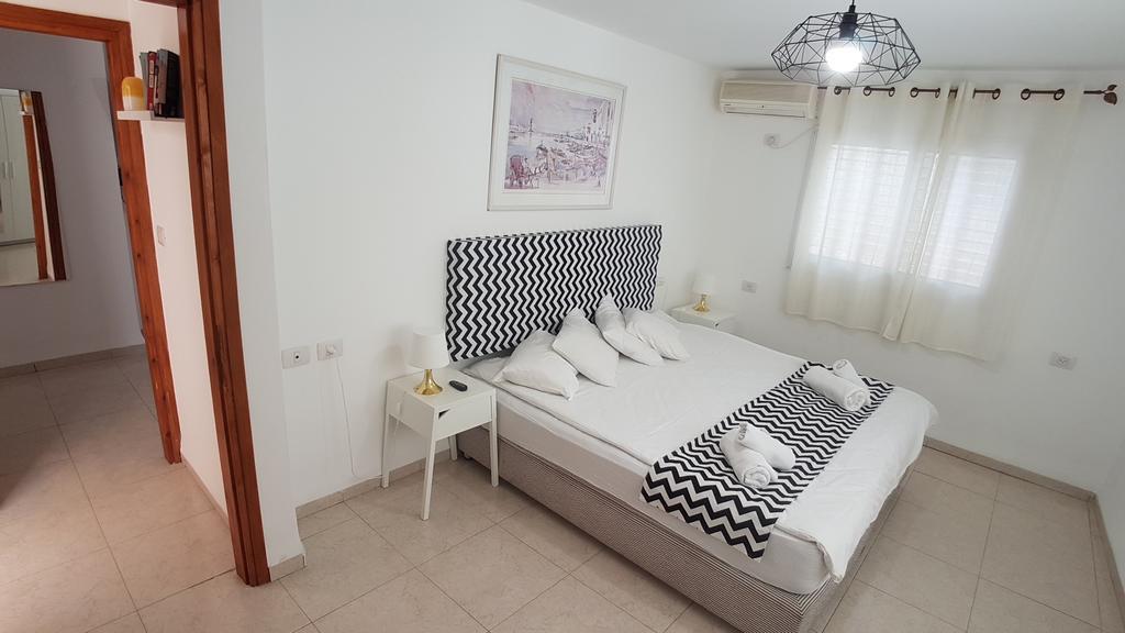 Hili Apartments Tiberias Exterior photo